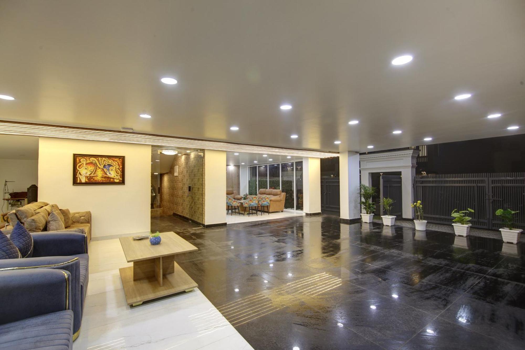 Anandam Club House Lejlighedshotel Gurgaon Eksteriør billede
